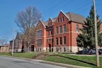 apartments Renaissance Quad Cities senior housing