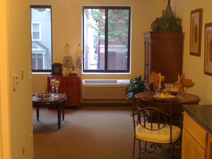 Renaissance supportive living Lakeview Chicago